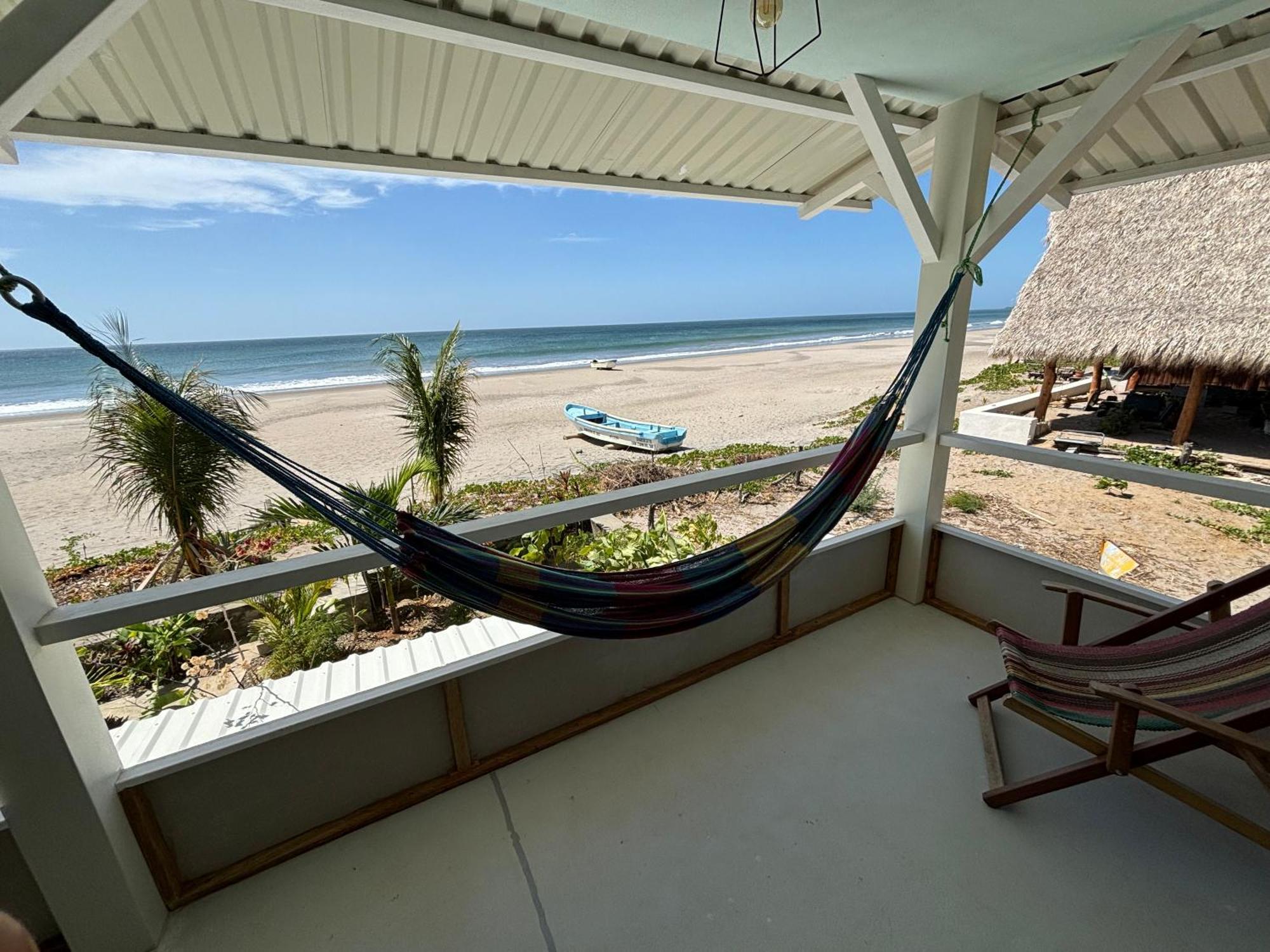 Stella Mar Oceanfront Hotel Popoyo Buitenkant foto