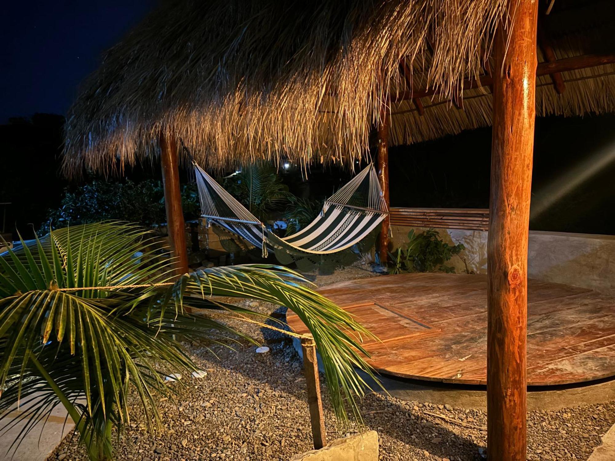 Stella Mar Oceanfront Hotel Popoyo Buitenkant foto