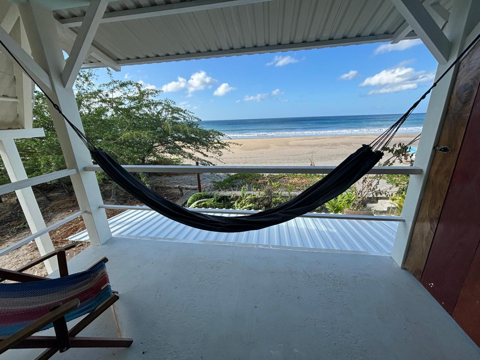 Stella Mar Oceanfront Hotel Popoyo Buitenkant foto