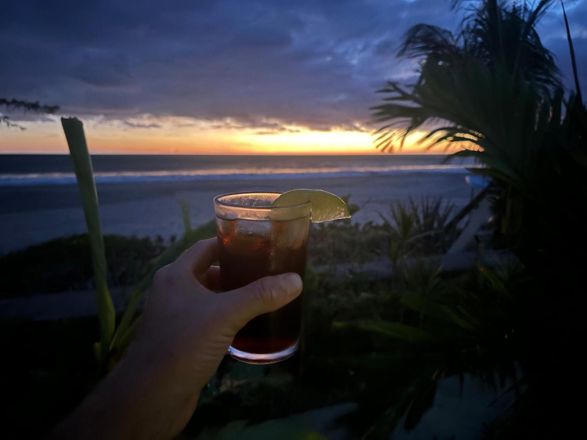 Stella Mar Oceanfront Hotel Popoyo Buitenkant foto